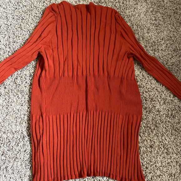 Cardigan - Picture 2 of 2